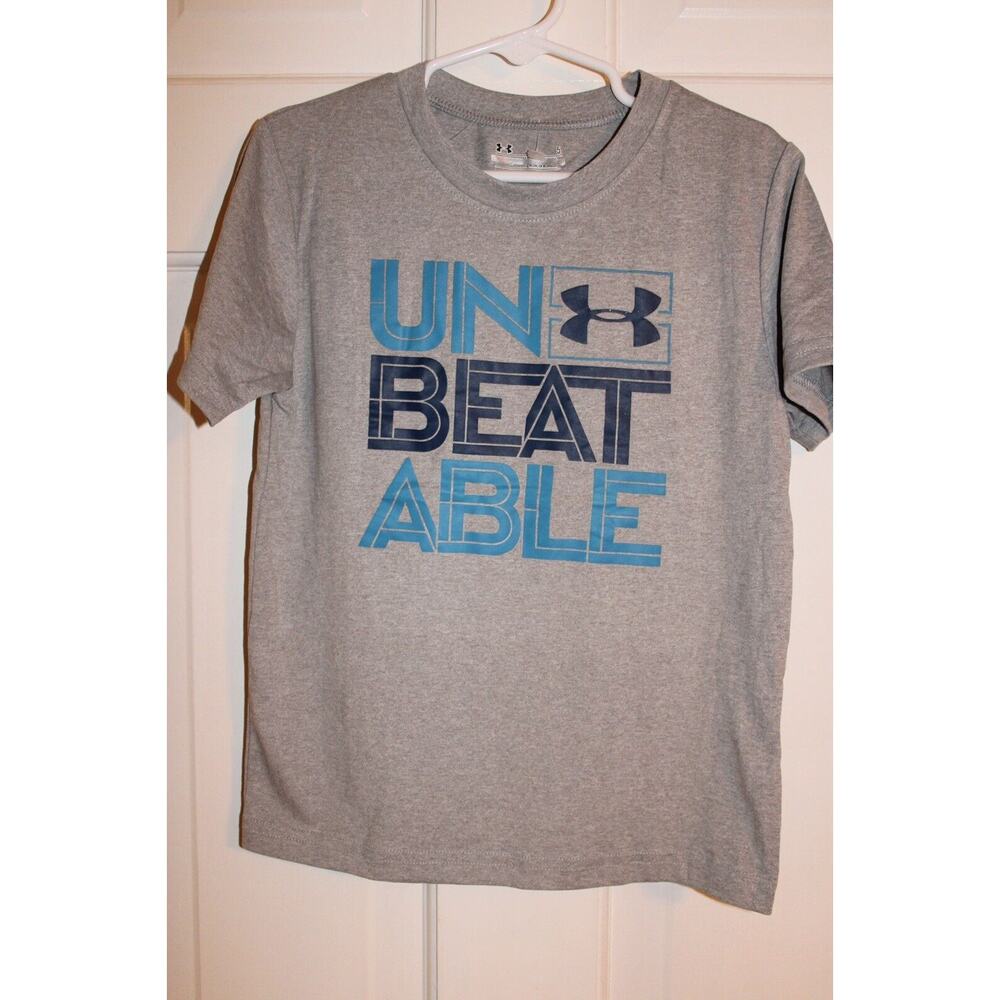 Under Armour Little Boys Jersey Short Sleeve T-Shirt Size 5. Grey